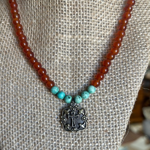 Sterling Silver Cross pendant with Turquoise and Cornelian beads - Picture 6 of 11